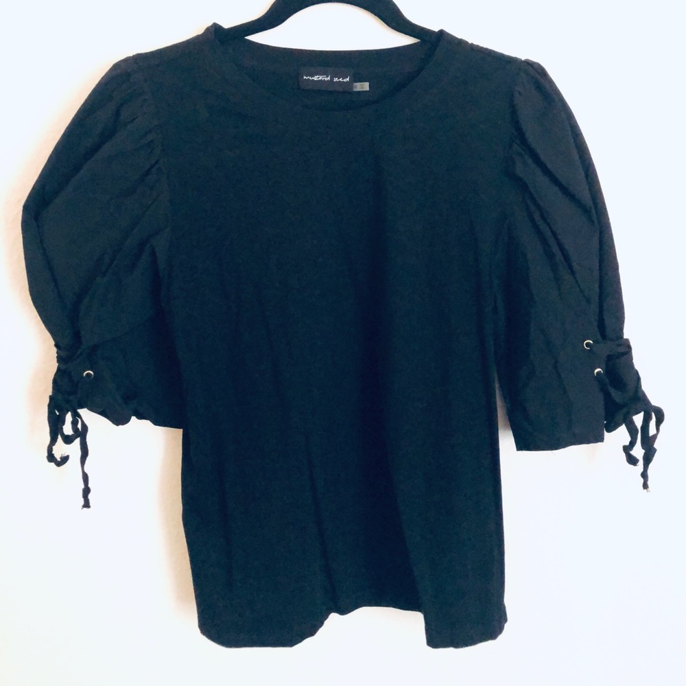 Puff Sleeve top!
